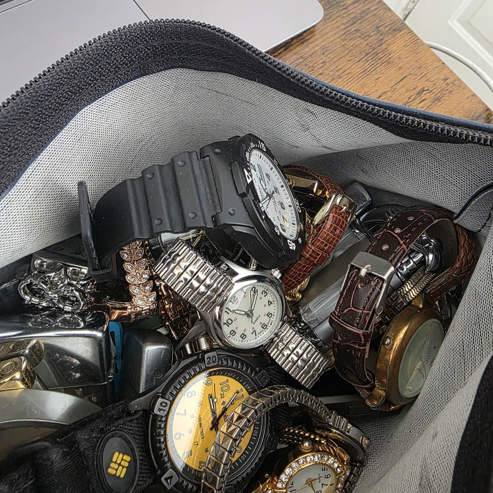 Seiko Black and White Men's Toiletry Bag